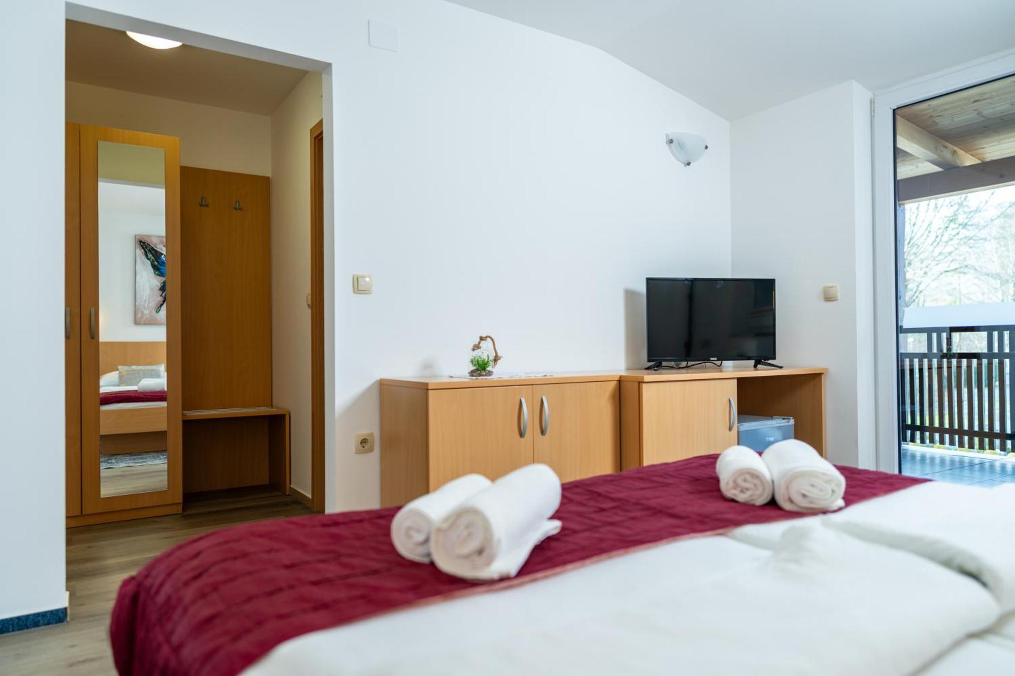 Hotel Center Bohinjsko Jezero Екстериор снимка